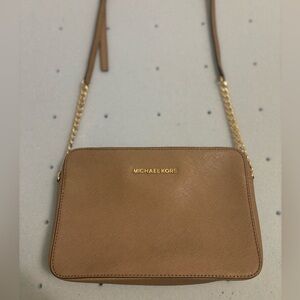 Michael Kors Crossbody Bag